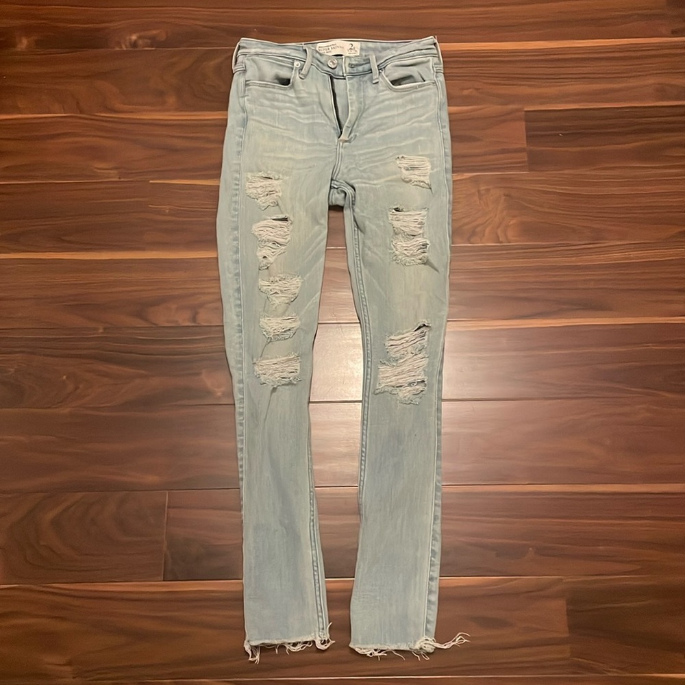 Abercrombie & Fitch Light Blue Super Skinny High Rise Jeans size 2r